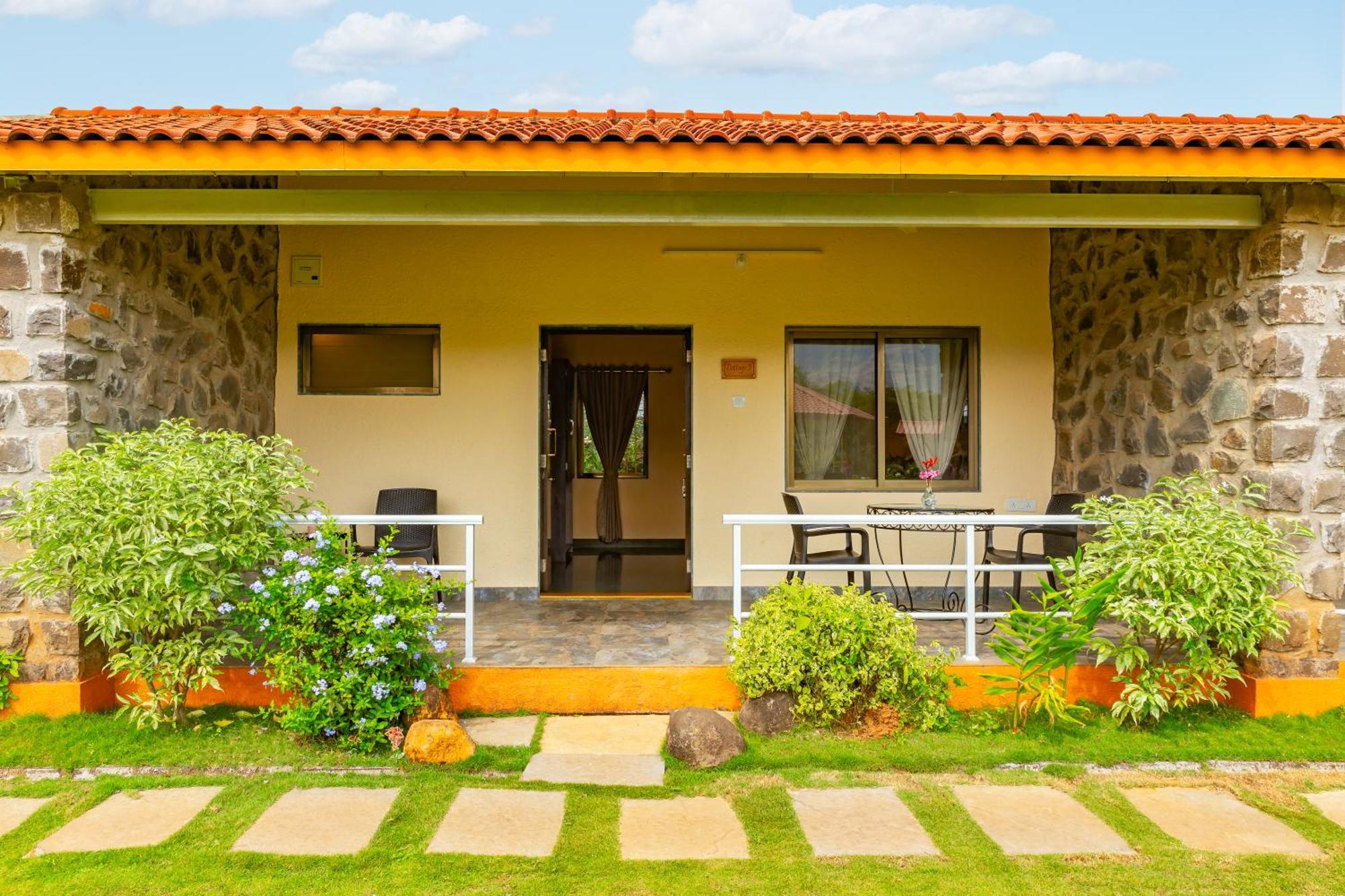 Casa Amora Lonavala Dış mekan fotoğraf