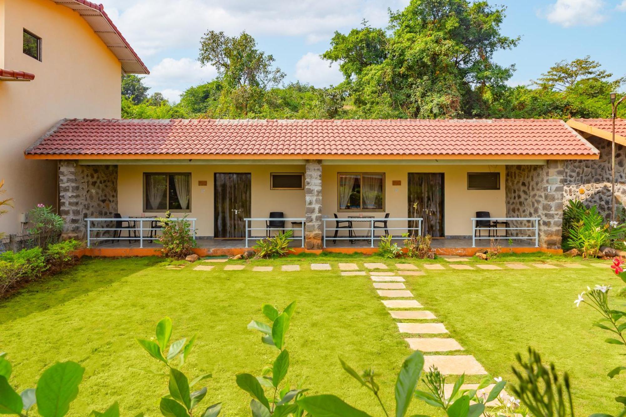 Casa Amora Lonavala Dış mekan fotoğraf